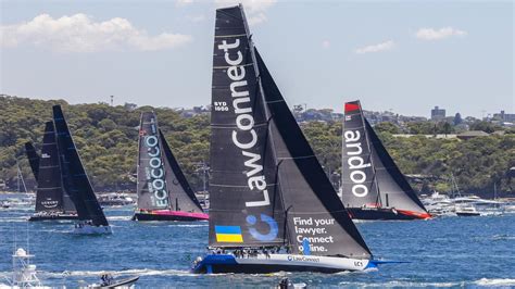 sydney to hobart race update.